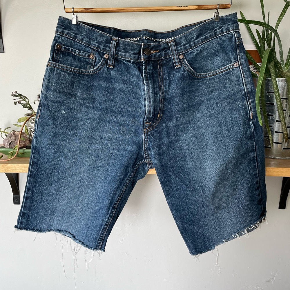 Old Navy Dark Rinse Long Denim Jean Shorts Jorts Size Men’s 32 Fits 4/6